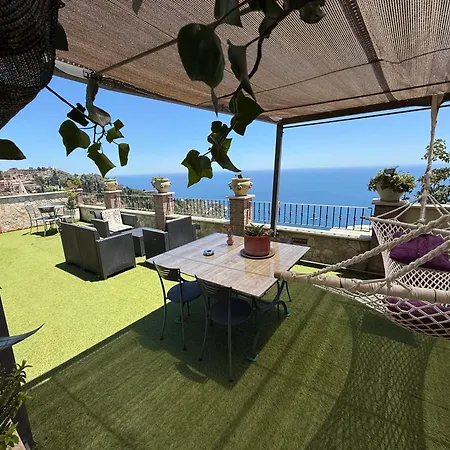 Casa Bucalo * タオルミーナ